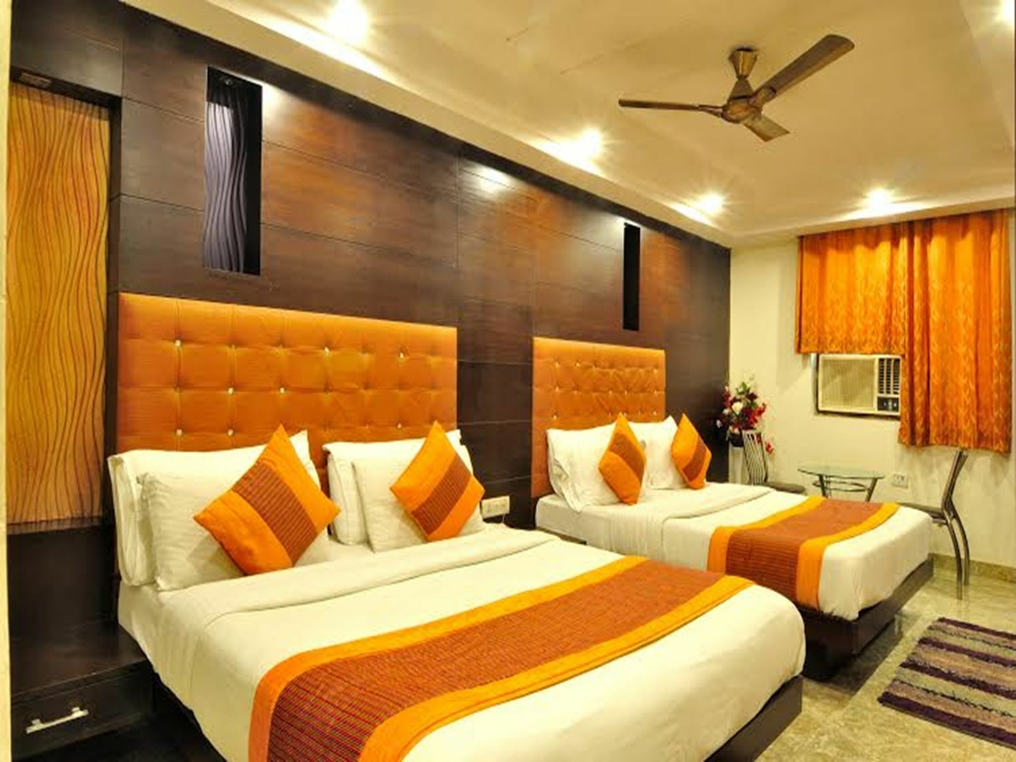 Oyo 1912 Hotel Dada Cottage New Delhi Exterior photo