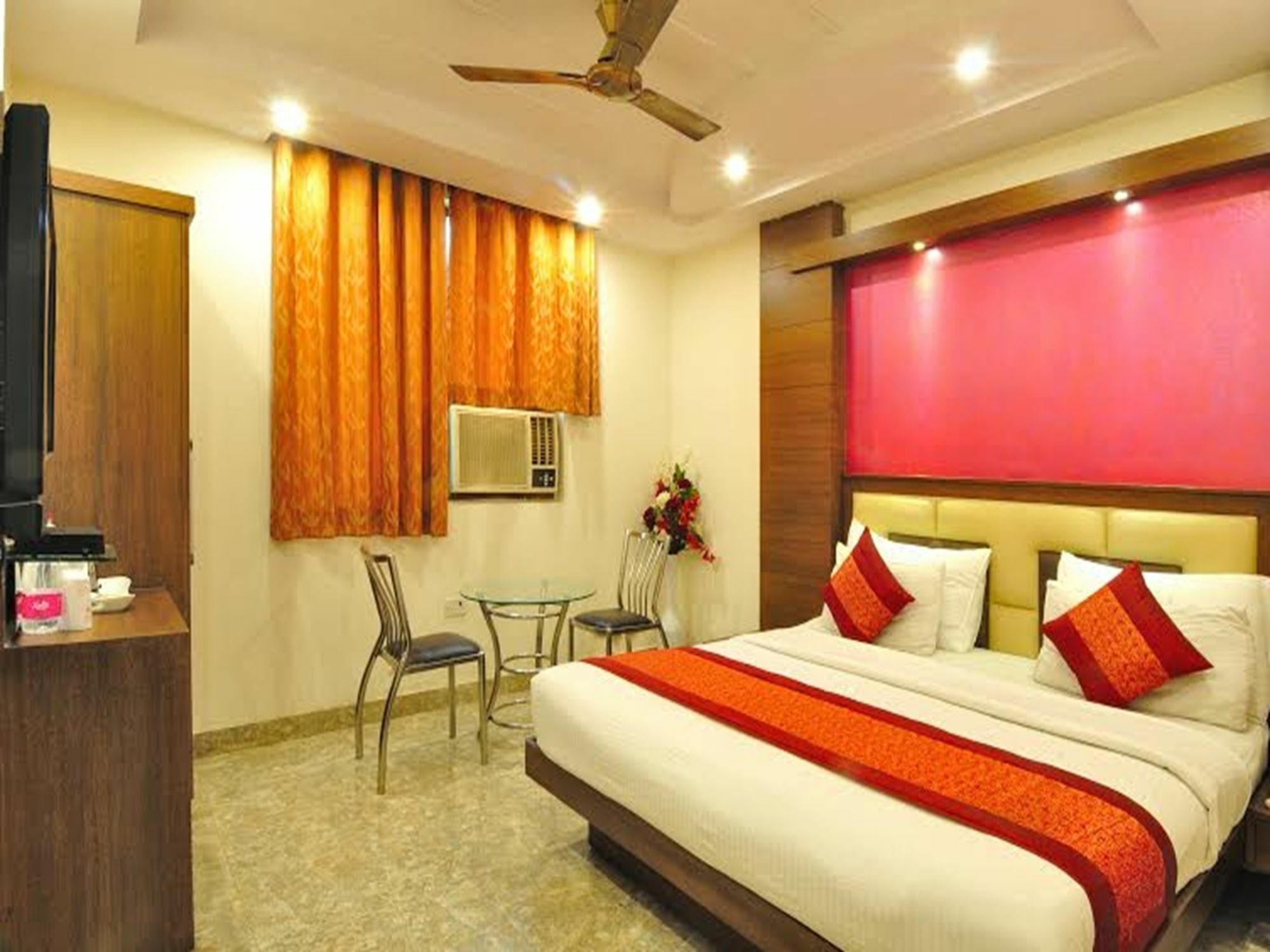 Oyo 1912 Hotel Dada Cottage New Delhi Exterior photo