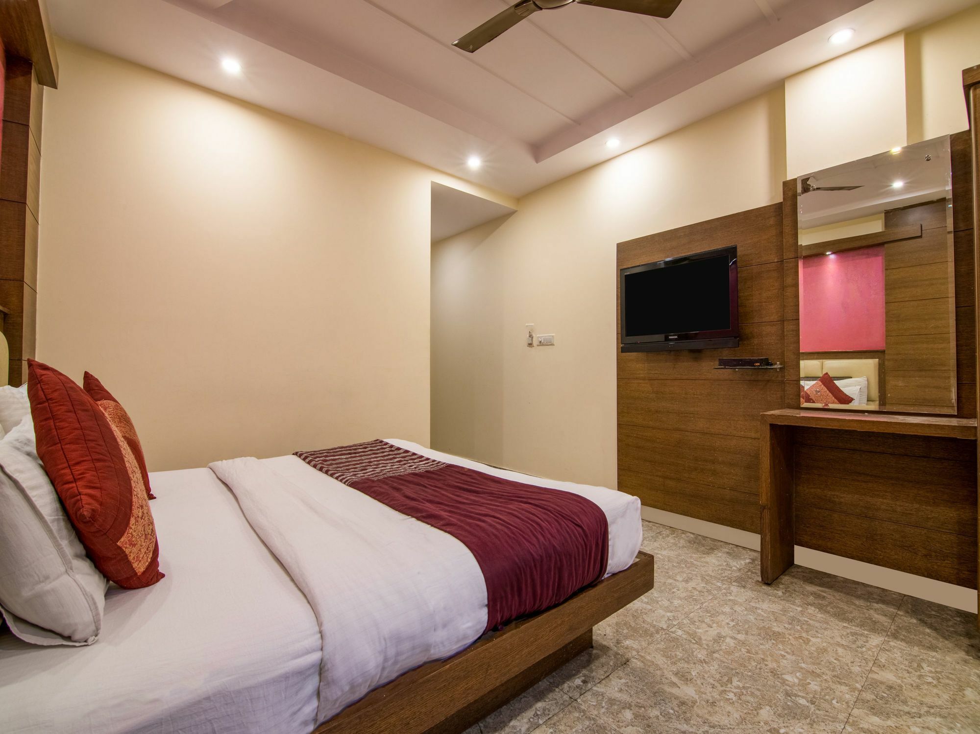 Oyo 1912 Hotel Dada Cottage New Delhi Exterior photo