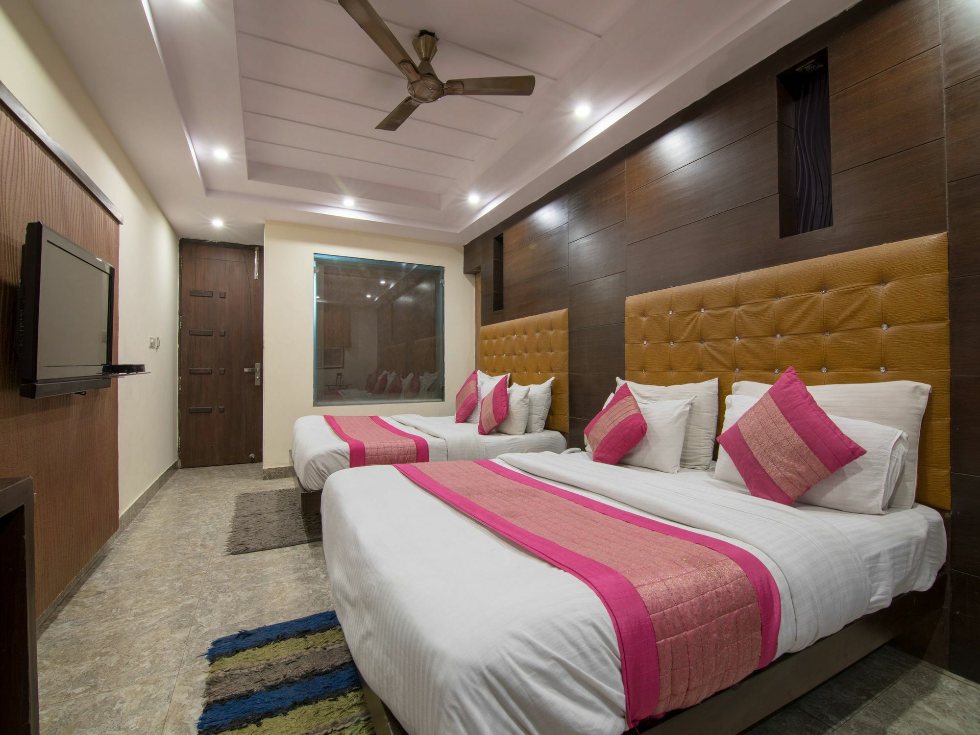 Oyo 1912 Hotel Dada Cottage New Delhi Exterior photo